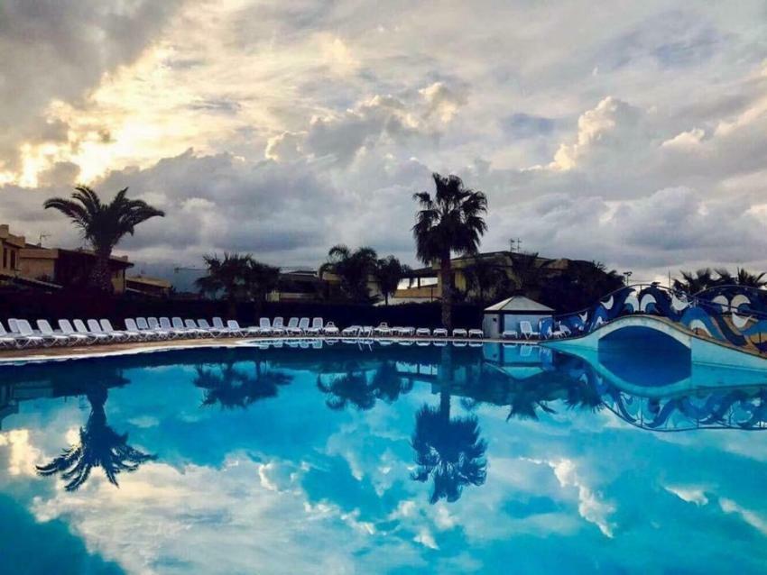 Mare Luna Village Campofelice Di Roccella Dış mekan fotoğraf